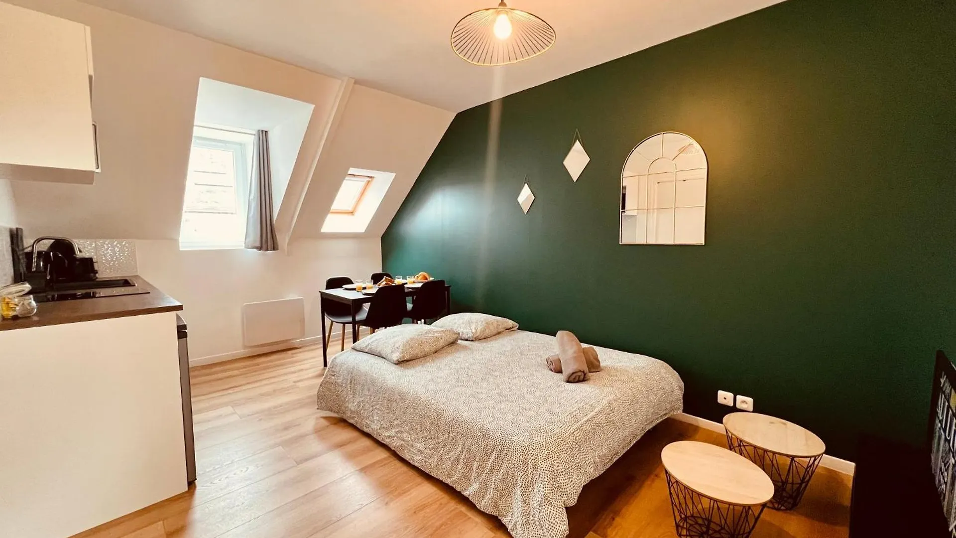 Apartment L'Art Deco - Home Homy Carhaix-Plouguer
